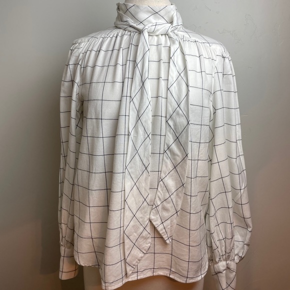 Joie Pitrel Blouse - Picture 15 of 15